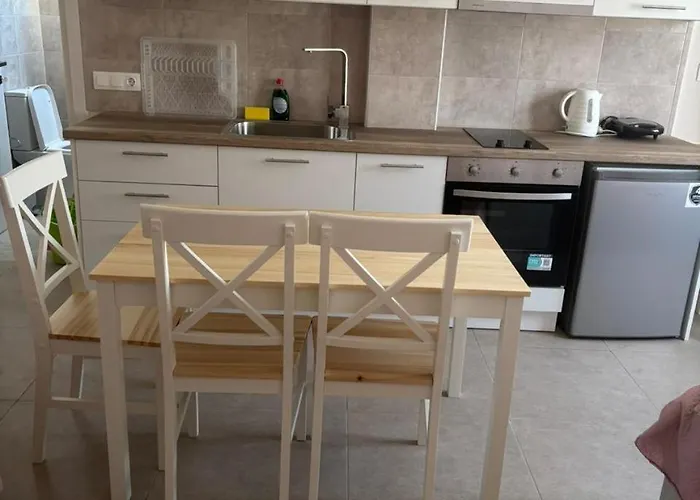 Sunset Realty Apartman