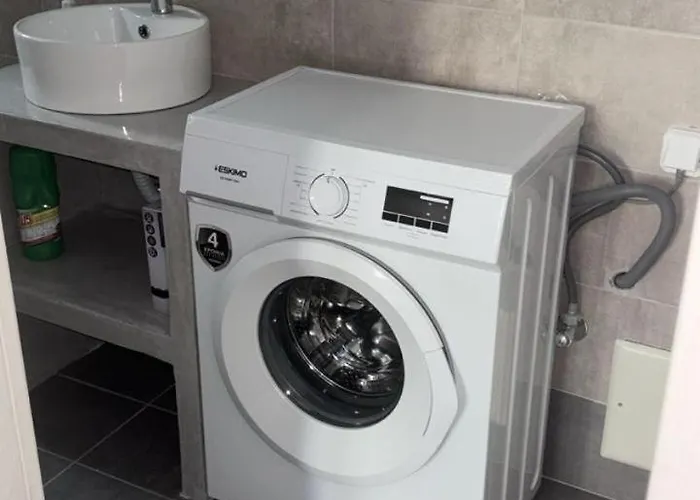 Sunset Realty Apartman Kíni