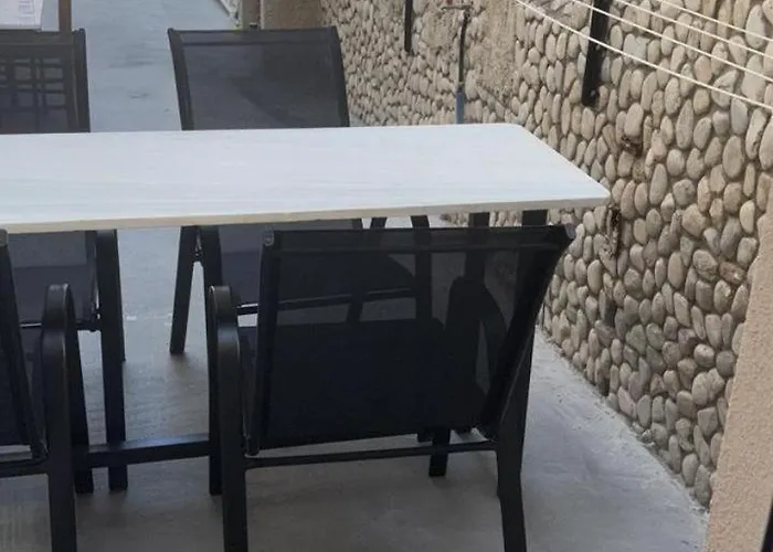 Sunset Realty Apartman